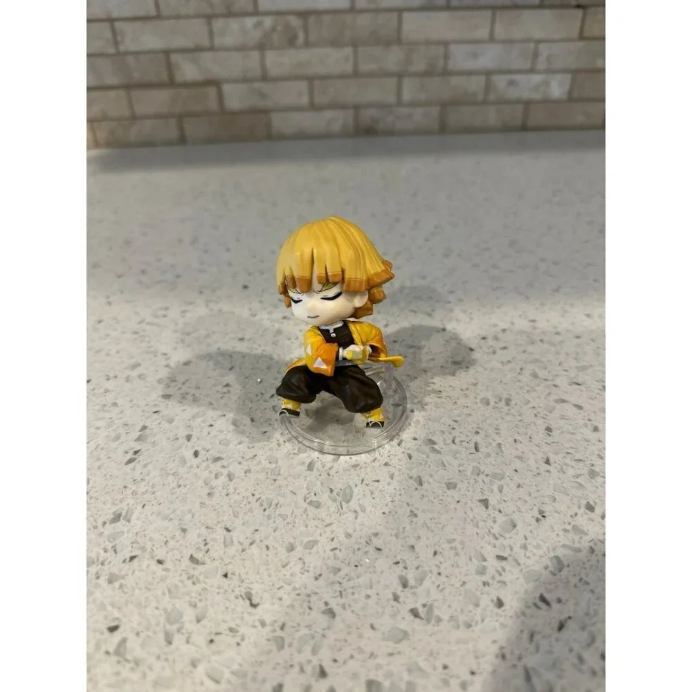 BANDAI Chibi Masters‎ Demon Slayer ZENITSU AGATSUMA